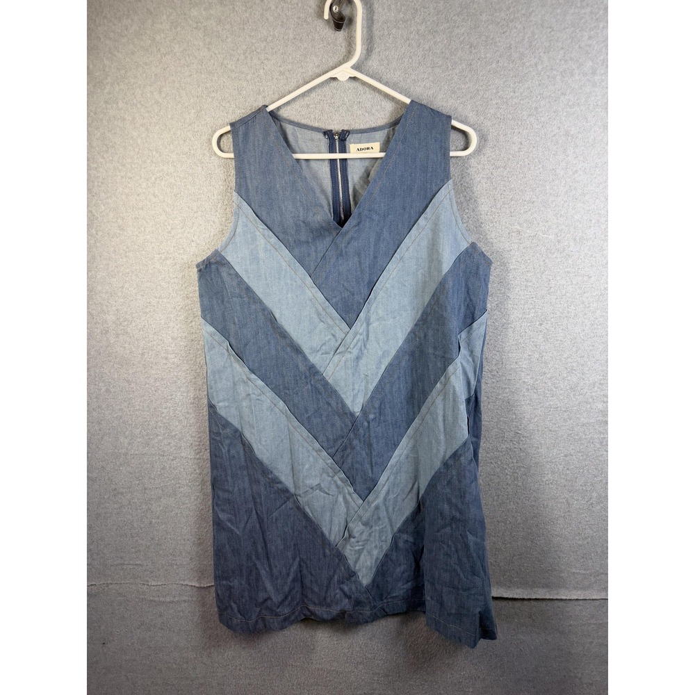 Adora Dress Womens Medium Blue Chevron Denim Sleeveless V Neck Shift Tank Casual